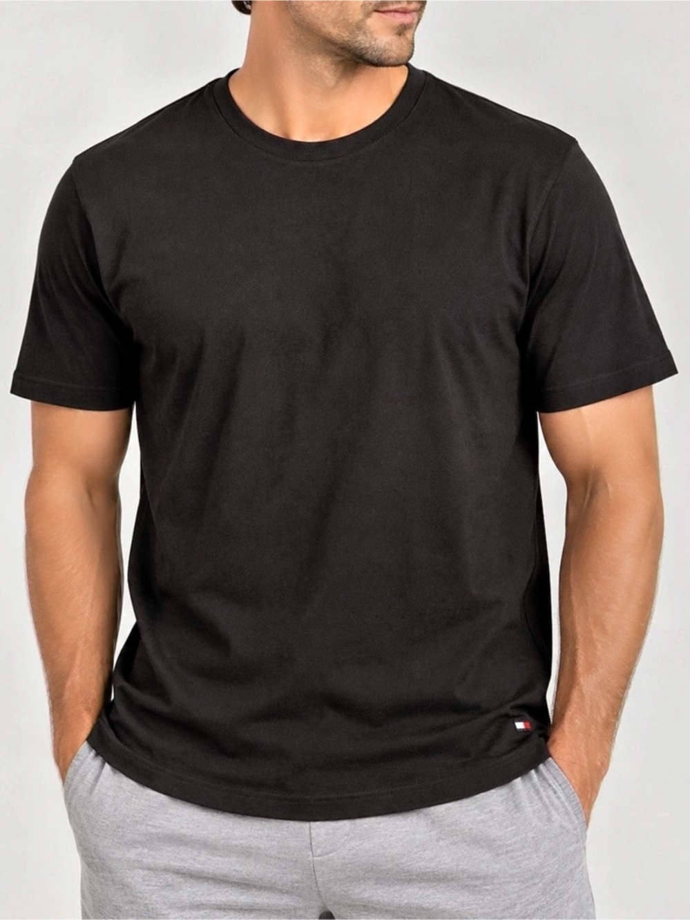NWT 2-Pack Tommy Hilfiger Men’s Black Crew Neck T-Shirts XXL